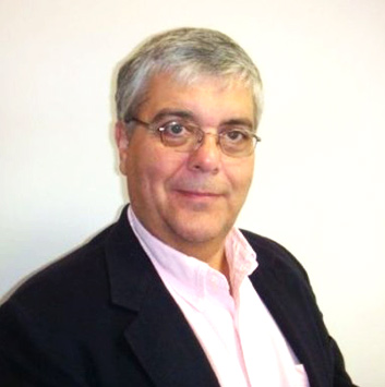 Chris Nikoloff